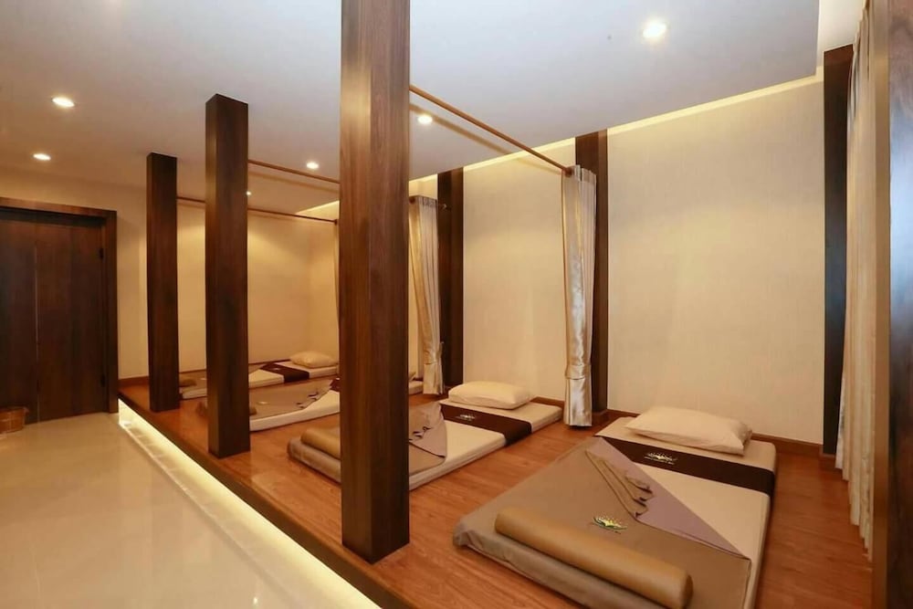 Trat City Hotel 39/56