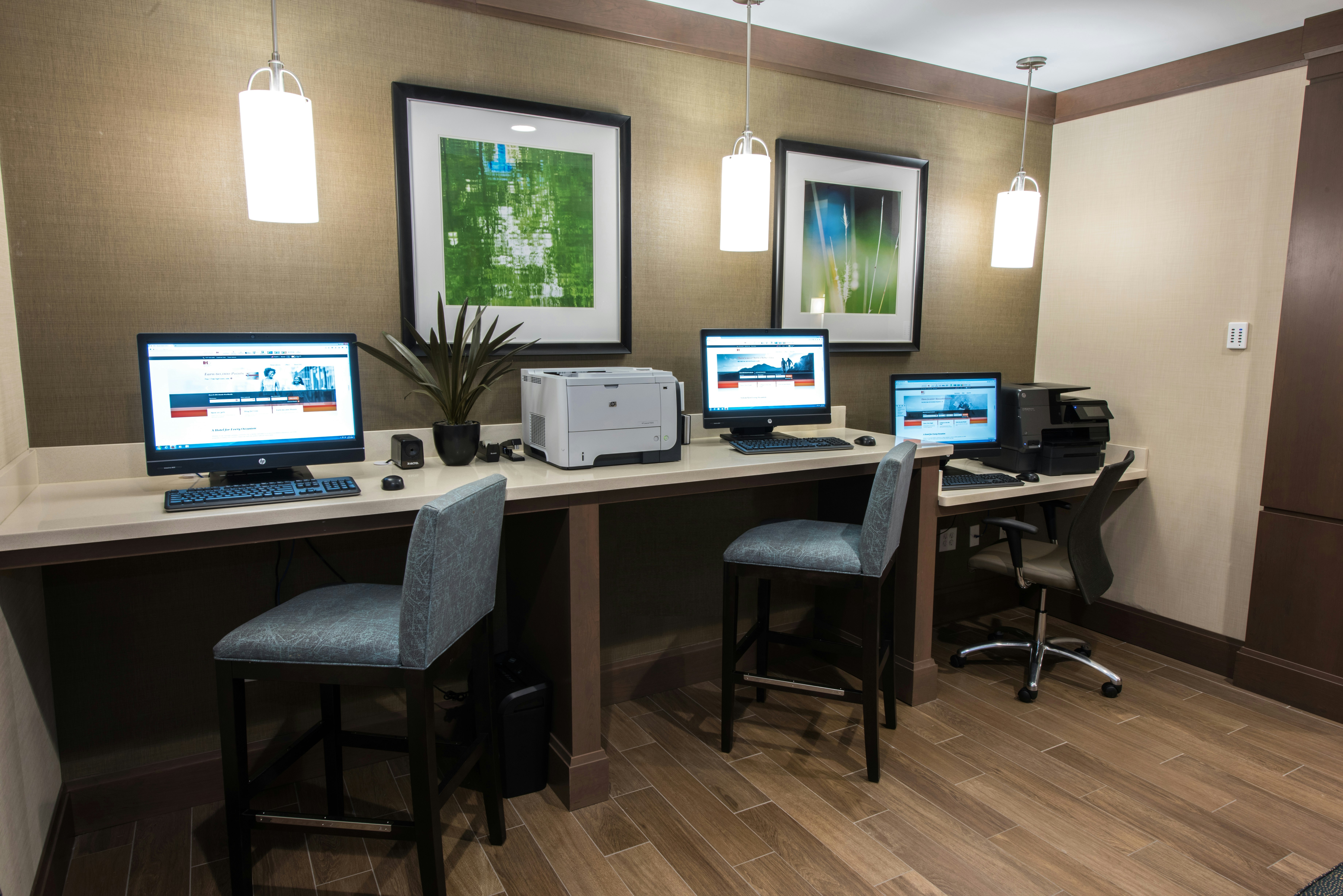 Staybridge Suites Albany Wolf Rd Colonie Center 38/50