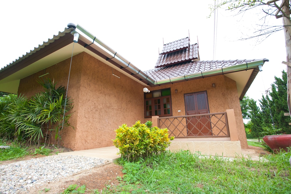 Mohnfahsai Home Resort 8/66