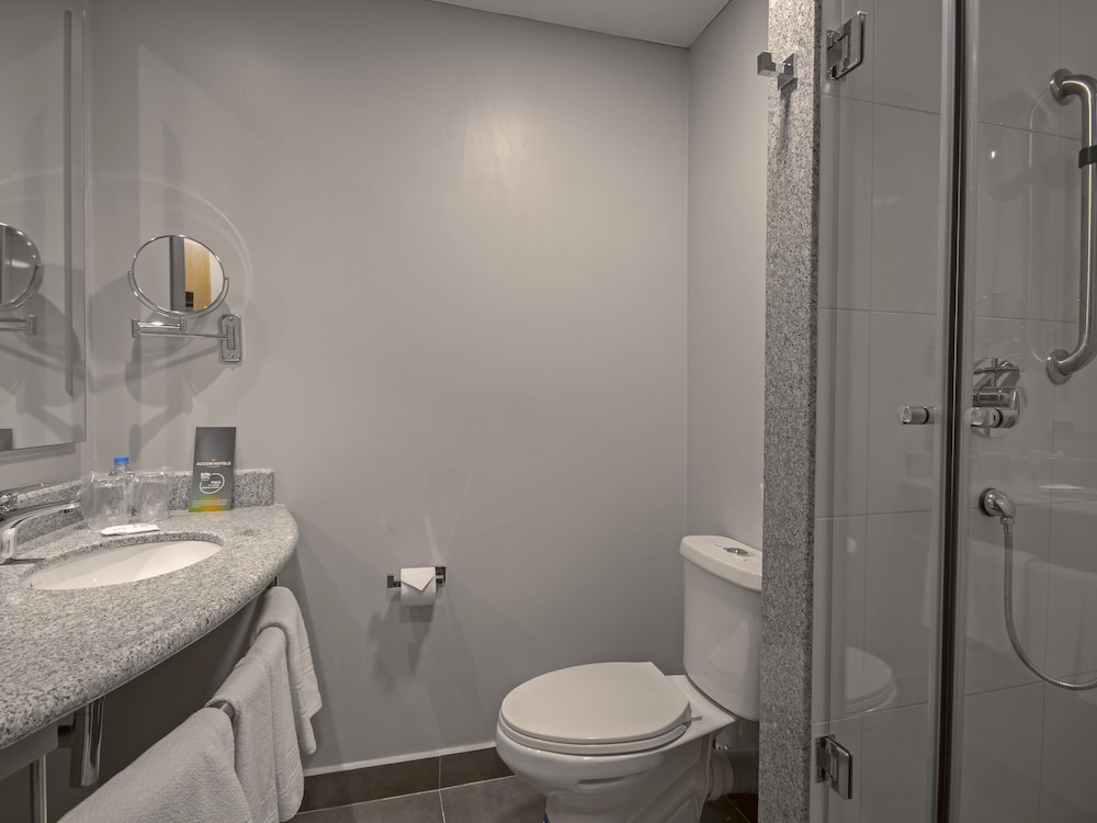 Ibis Quito 59/61