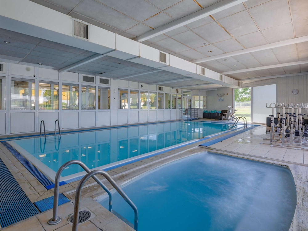 Mercure Lyon Est Villefontaine 40/64