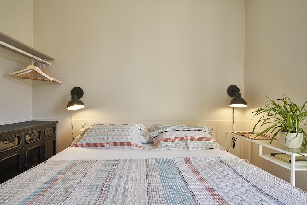 Barcelona Sants Station Apartments 12/39