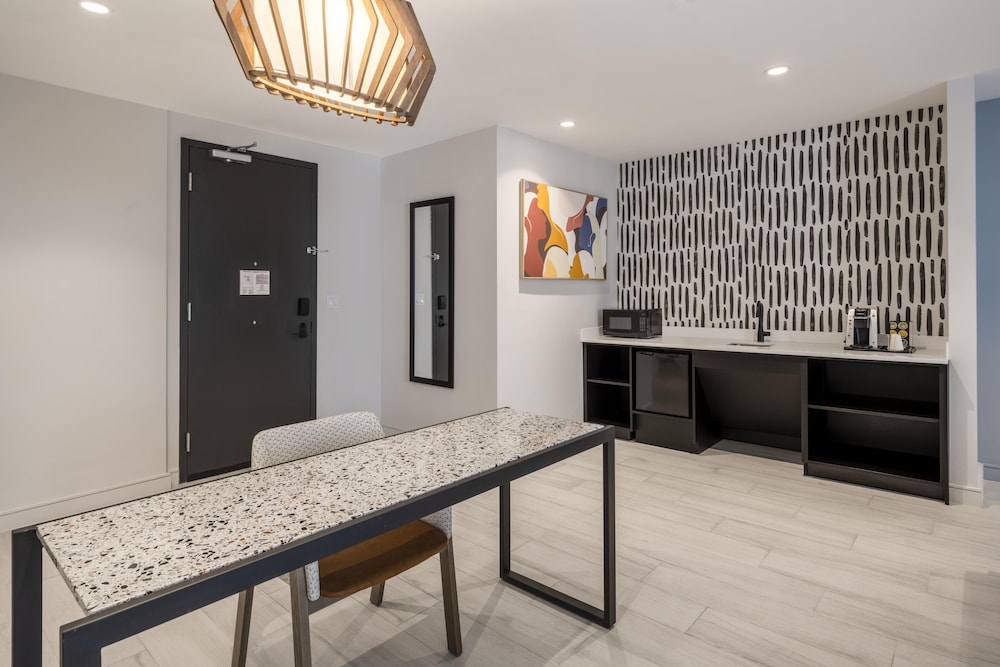 Atwell Suite Miami Brickell 15/79