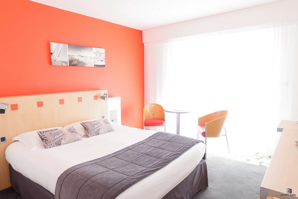 Kyriad Prestige Les Sables D Olonne Plage Centre Des Congres 25/65