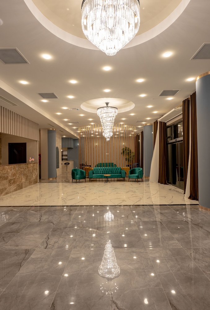 Hotel Residence Plaza 8/63