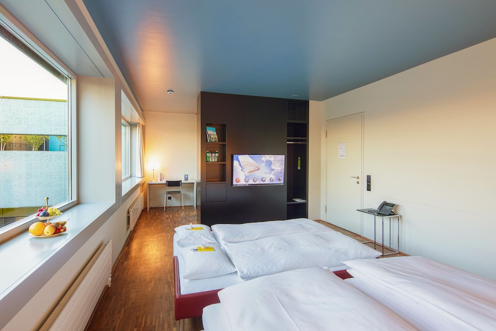 DESIGN, SUPERIOR, TWIN BEDS, SOFA