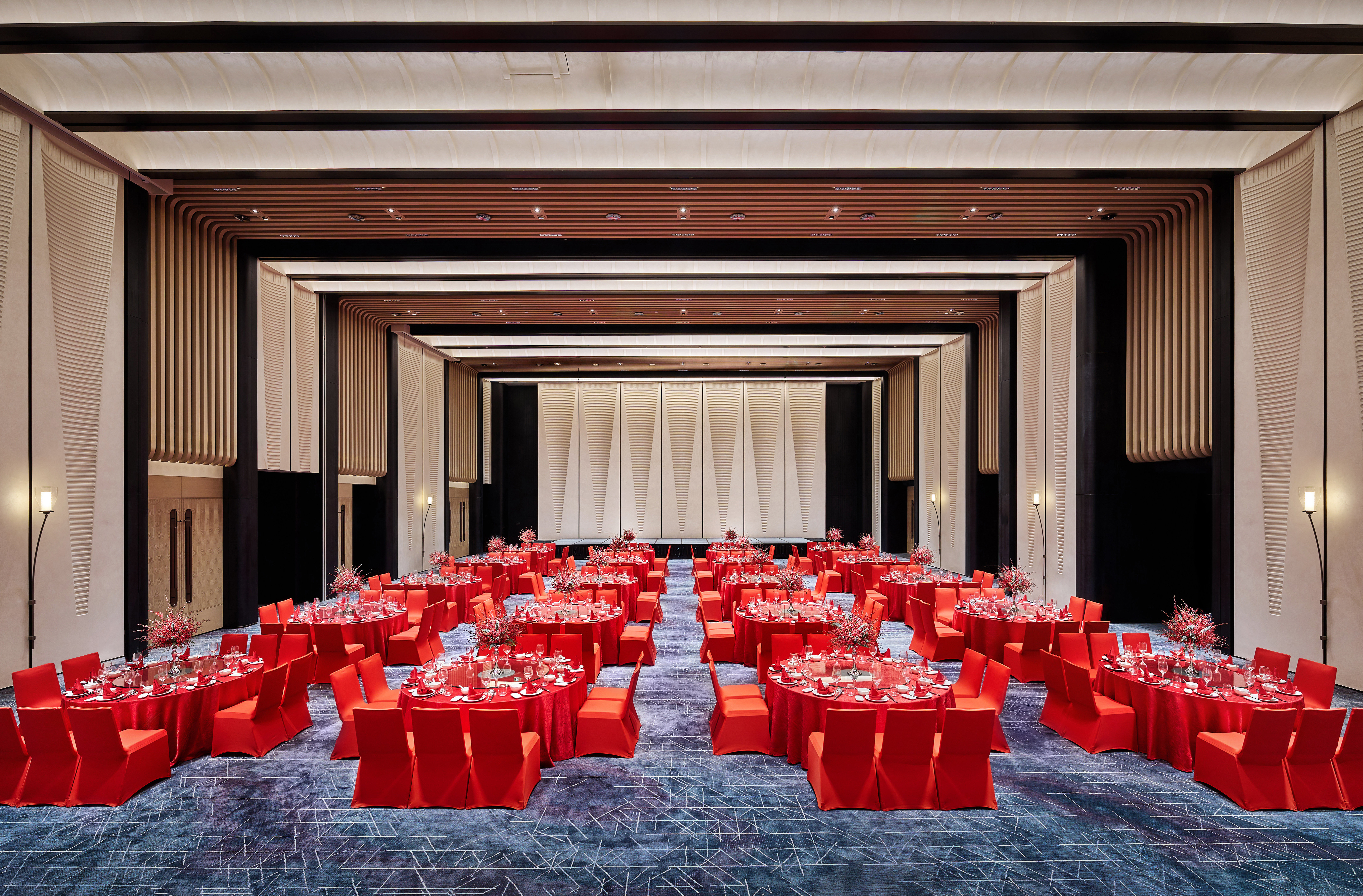 HUALUXE Shenzhen Bao'an by IHG 35/50