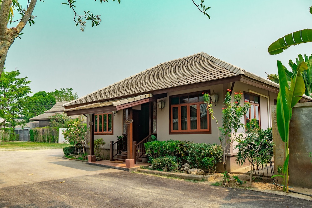 Monmuang Resort 5/74