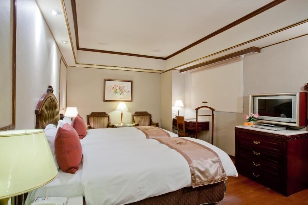 Charming City Sungshan Hotel 15/50