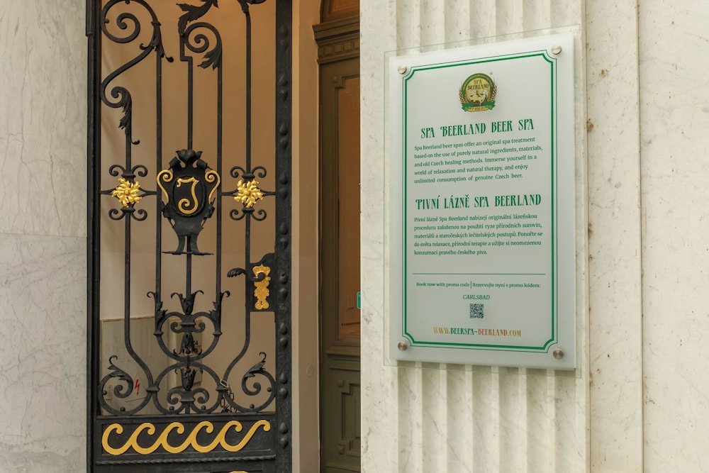 Hotel La Bohemia 18/45