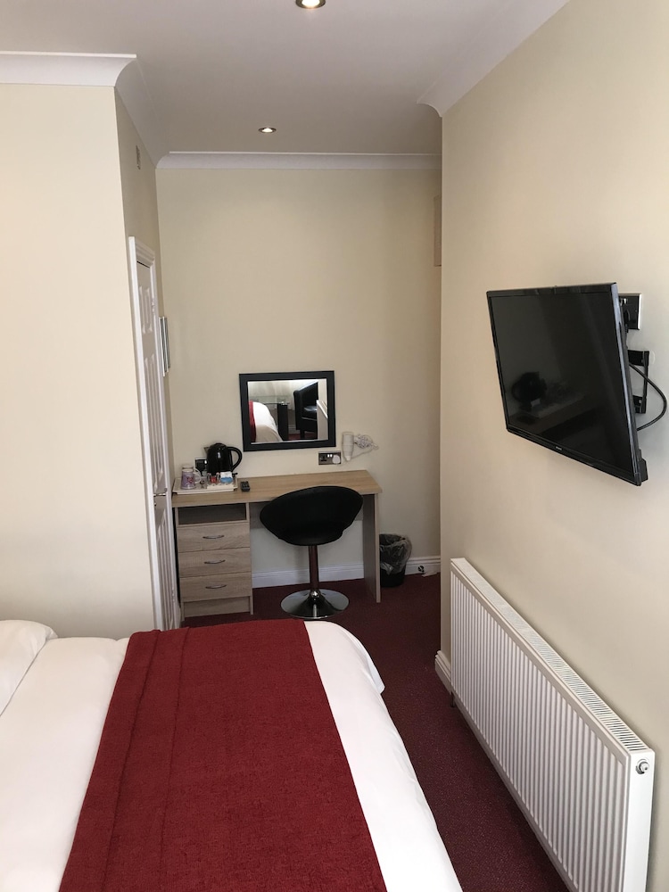 Cassandra Guest House 22/65