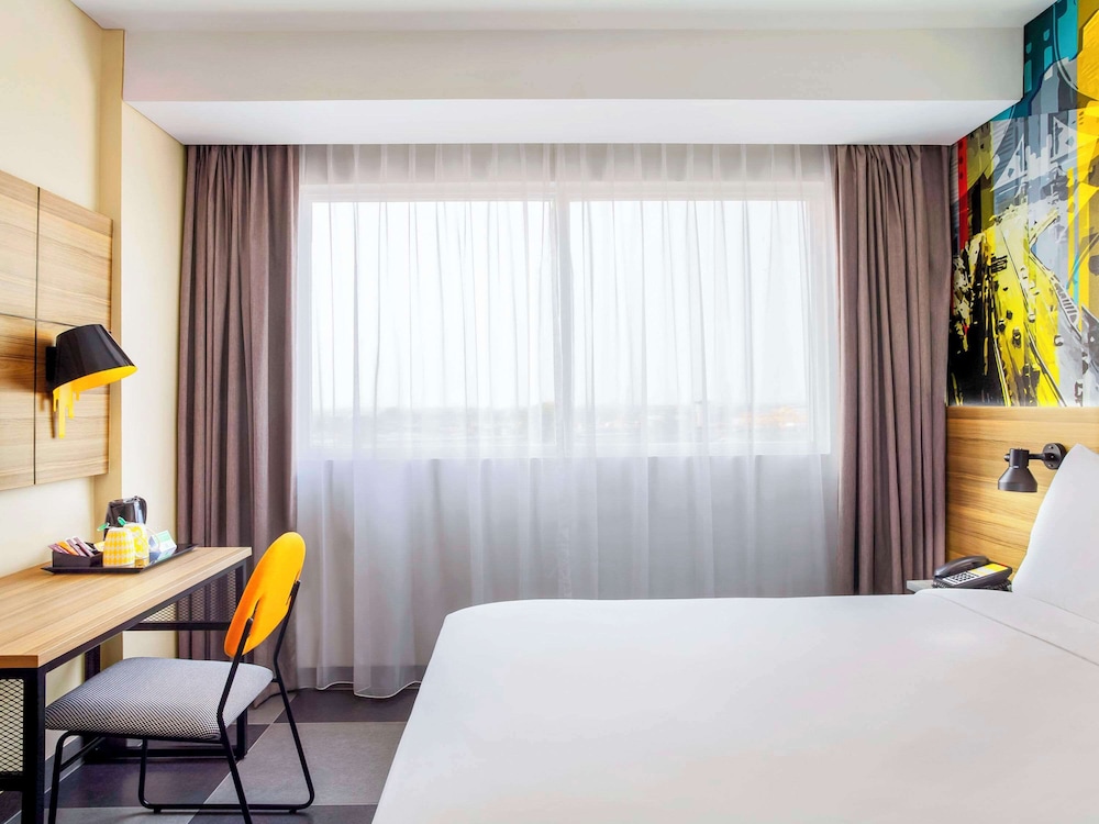Ibis Styles Bekasi Jatibening 28/72