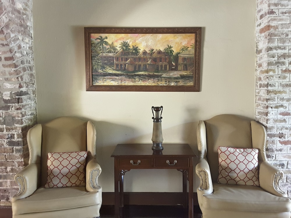 Copper and Lumber Store Hotel Boutique 28/65