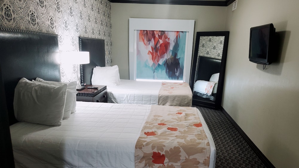 Hawthorn Suites by Wyndham Lubbock 26/92