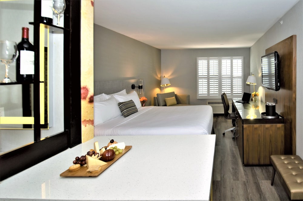 Hotel Indigo Napa Valley 16/62
