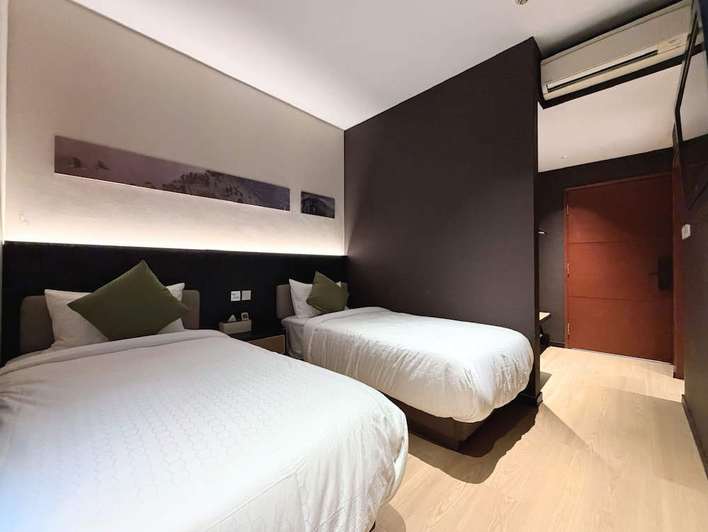 Asphodel Inn Singapore 46/65