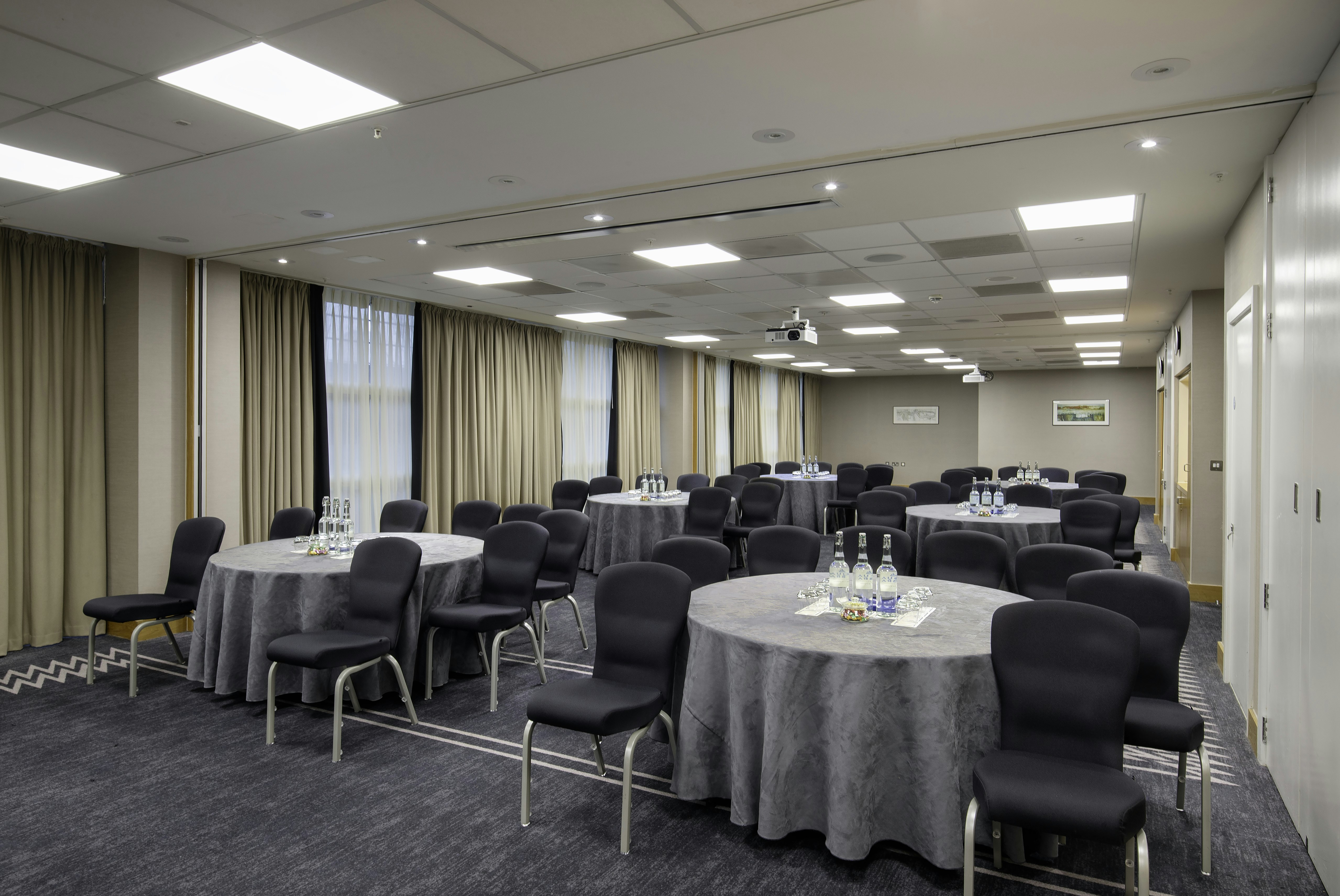 Hilton London Canary Wharf 66/74