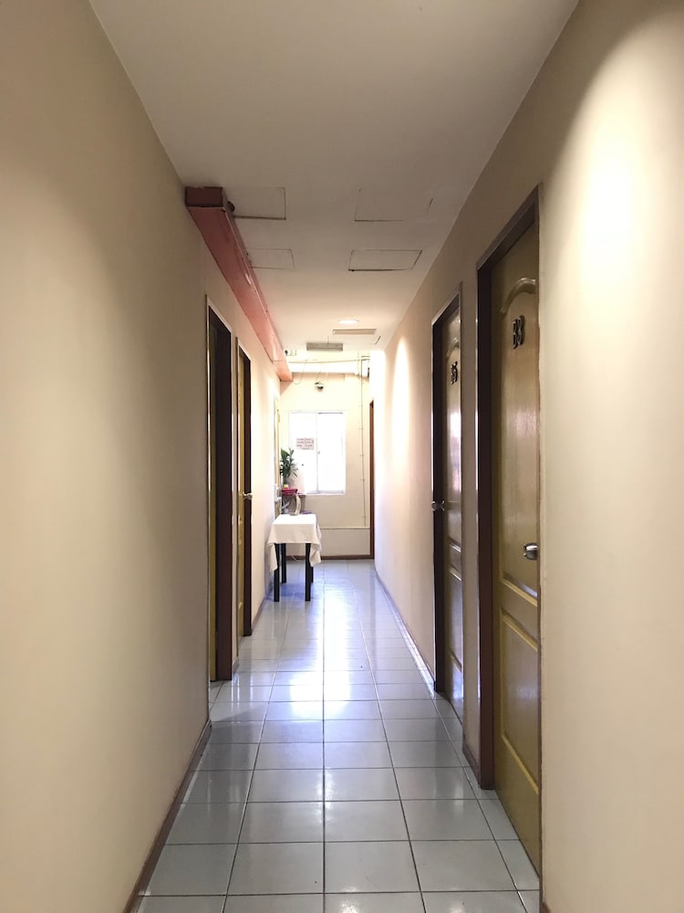 Iskandar Sinsuran Guesthouse 30/46