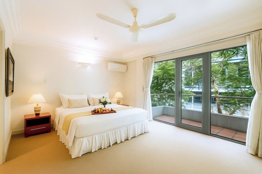 Saigon Apartments 27/72