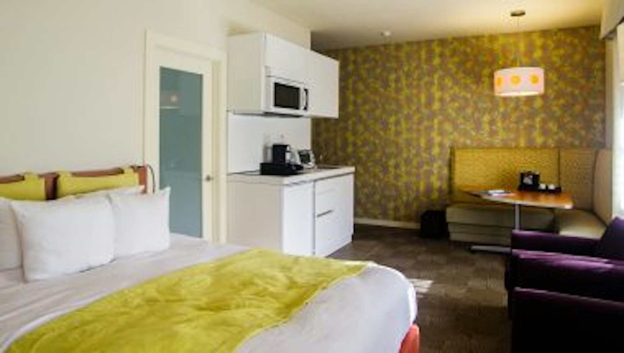 Chestnut Hill Hotel 15/50