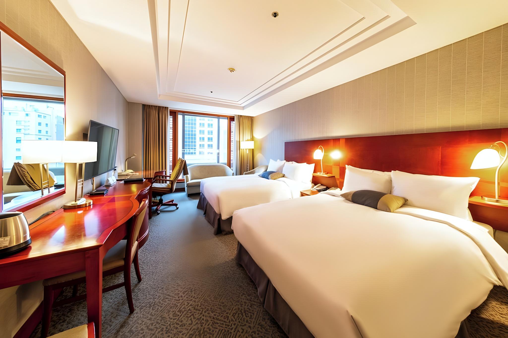 Deluxe, Family, Twin Beds, Bathtub