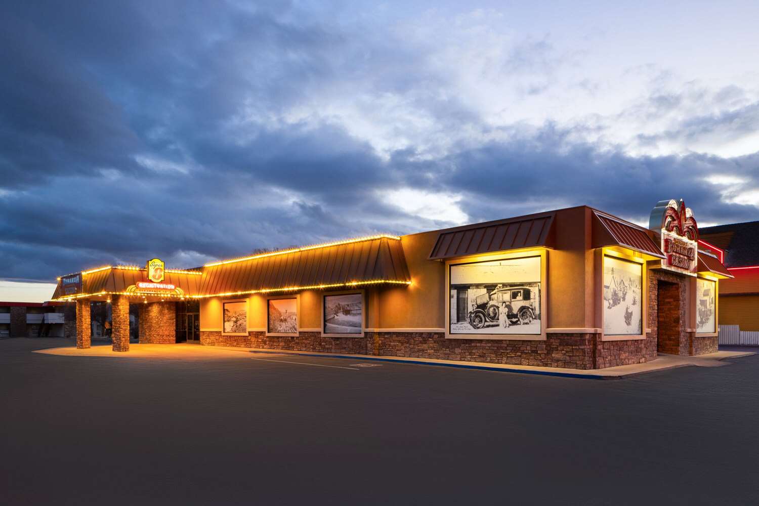 Super 8 by Wyndham Fallon 1/16