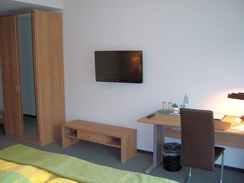 Park-Hotel Leimen 36/50