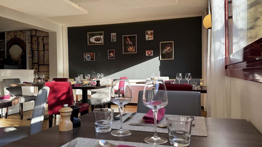 Logis Hotel la Terrasse Fleurie 37/43