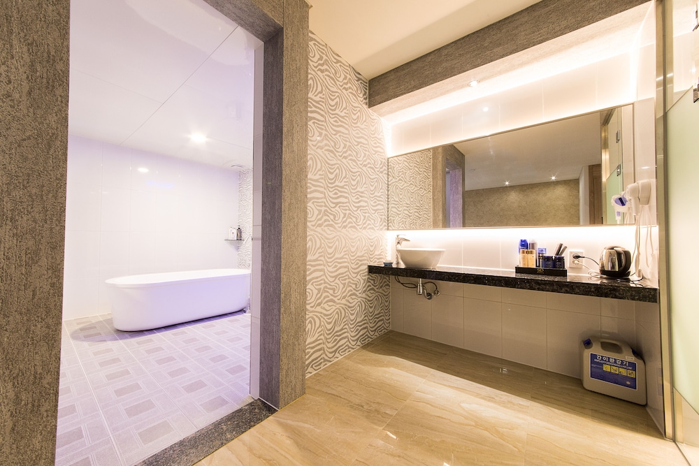 Boutique Hotel Sb Yeouido 65/66