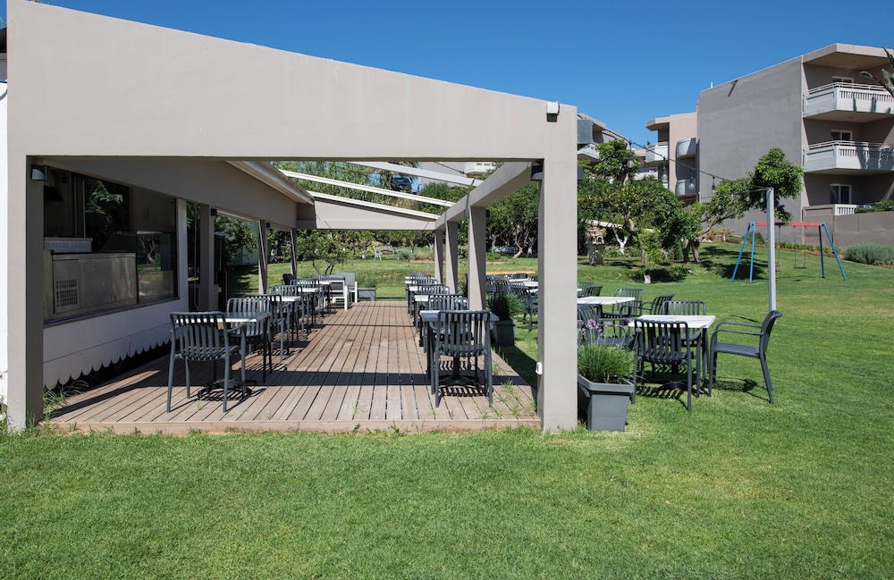 Atrion Resort Hotel 40/45
