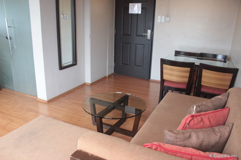 Soleste Suites 40/70