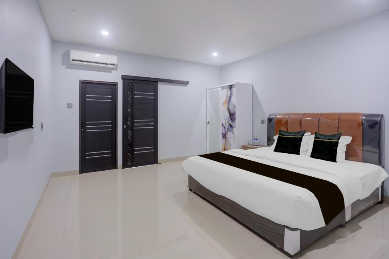Room at Collection O near Aviari Batuaji formerly Haruasa Inn, BATAM
