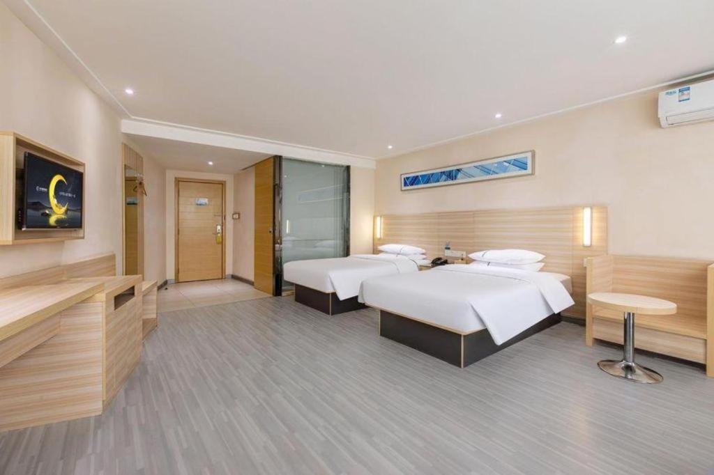 City Comfort Inn Wuhan Fengshu Er Road Baijin Mansion 23/49