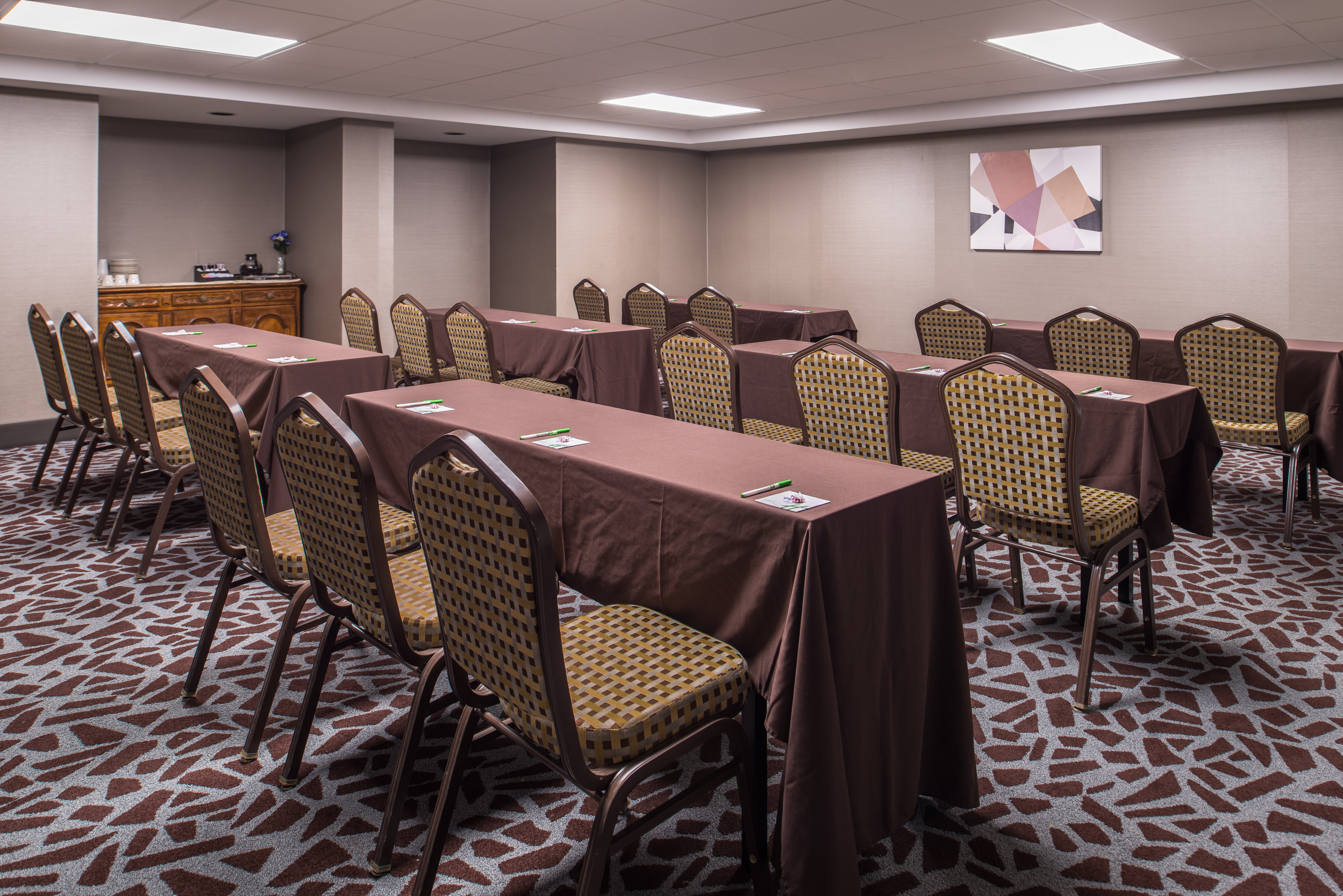 Holiday Inn Auburn Finger Lakes Region 64/75