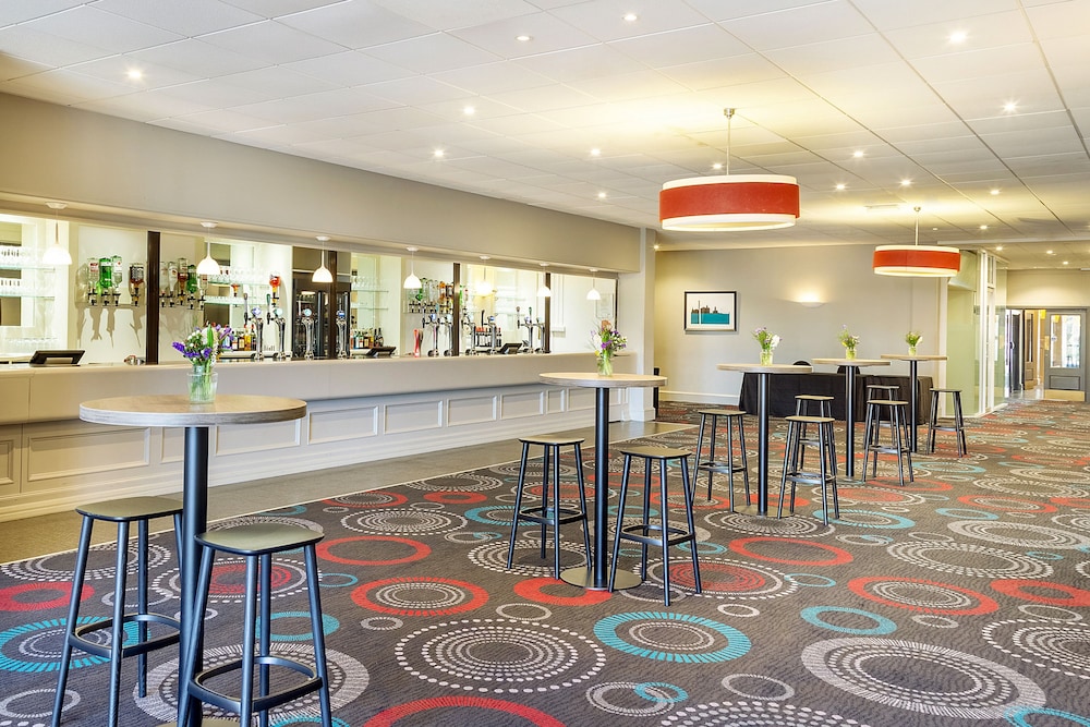 Mercure Northampton 6/63