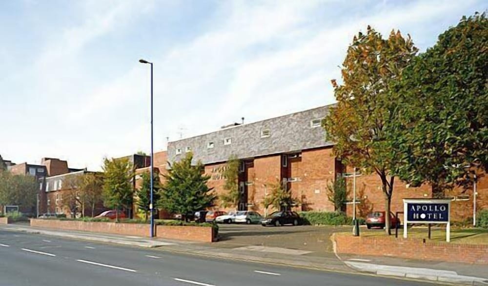 Apollo Hotel 36/44