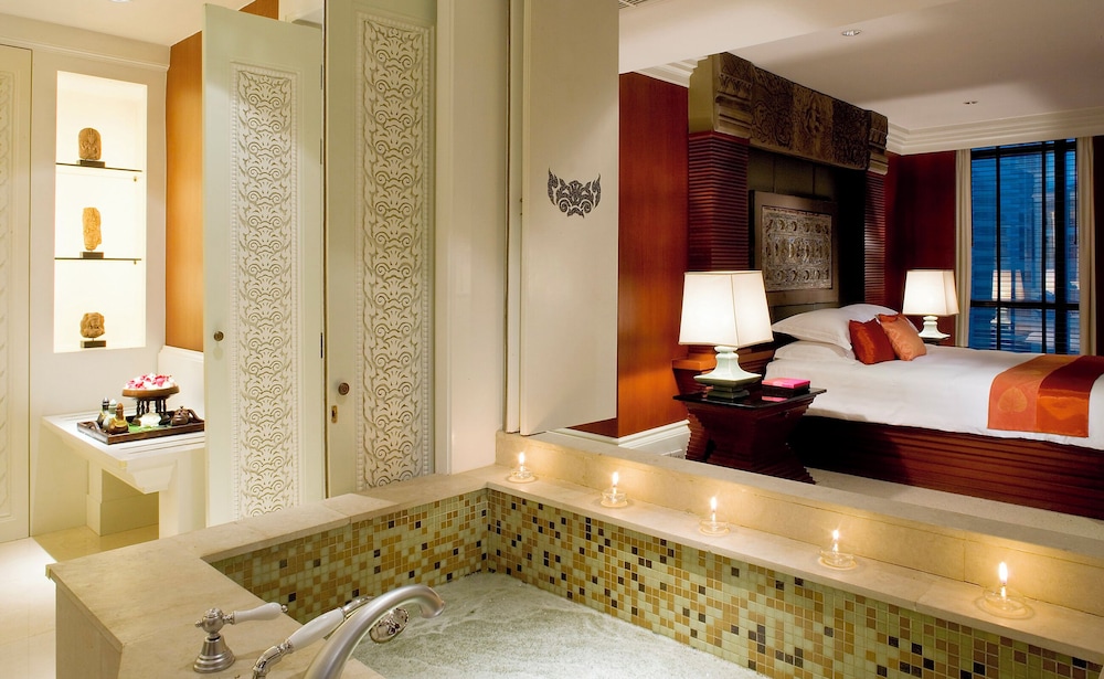 جناح ملكي بغرفتي نوم، THE ATHENEE HOTEL, A LUXURY COLLECTION HOTEL BANGKOK 5/5
