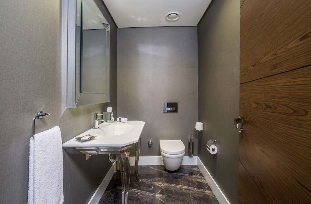Radisson Blu Hotel, Kayseri 76/77