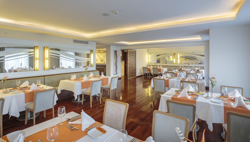 Sunis Elita Beach Resort 30/50