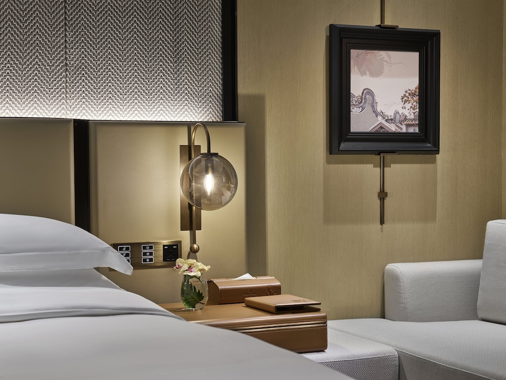 Intercontinental Dongguan 22/76