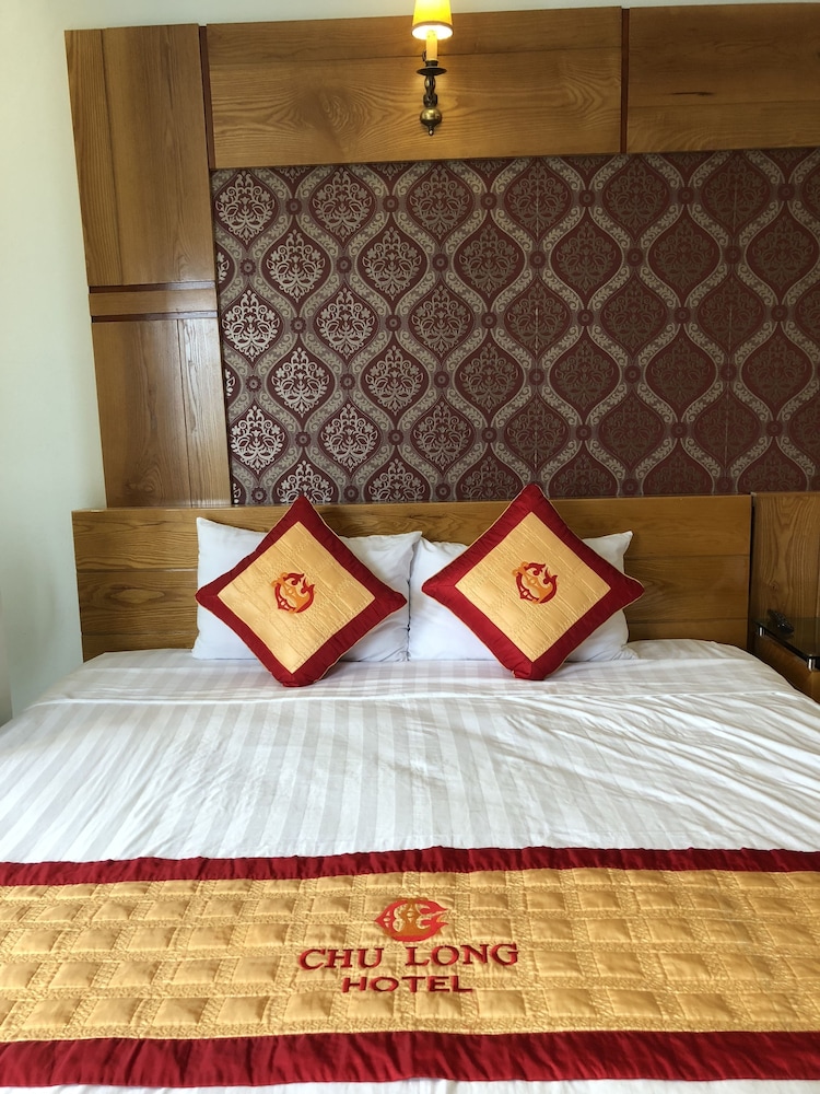 Chu Long Hotel 26/49