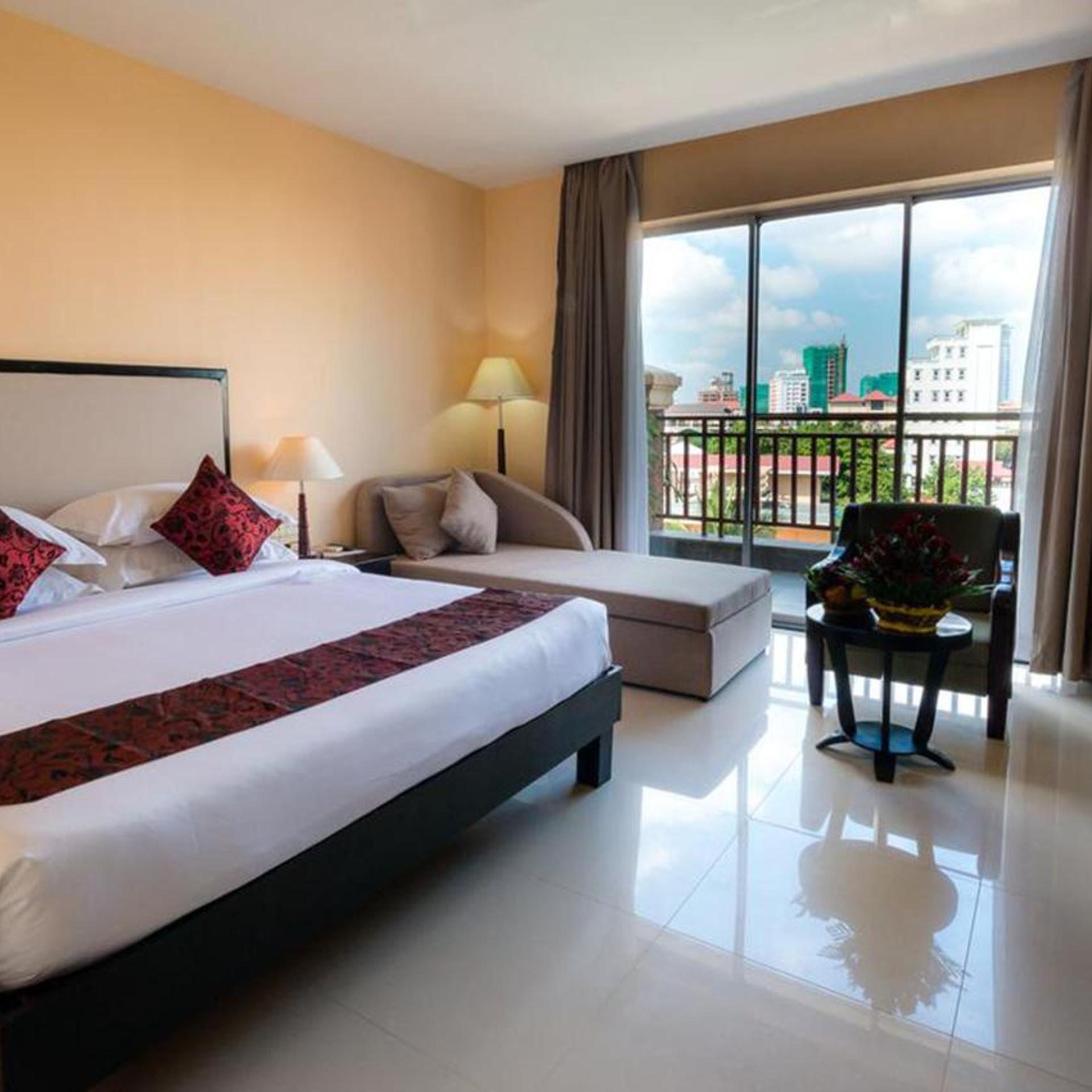 Superior, Twin Beds, No Window