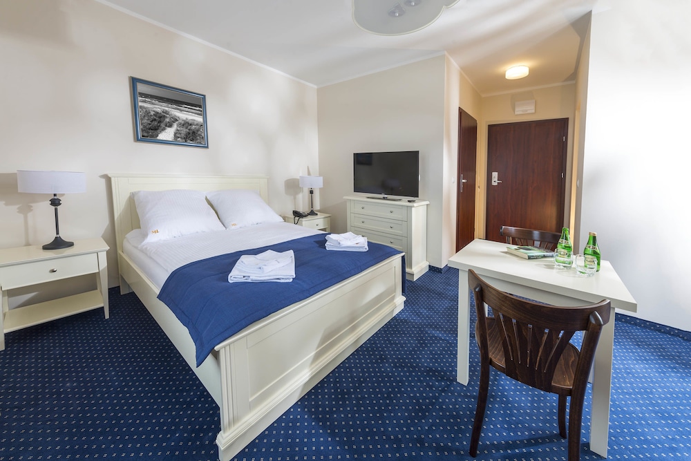 COMFORT, DOUBLE BED