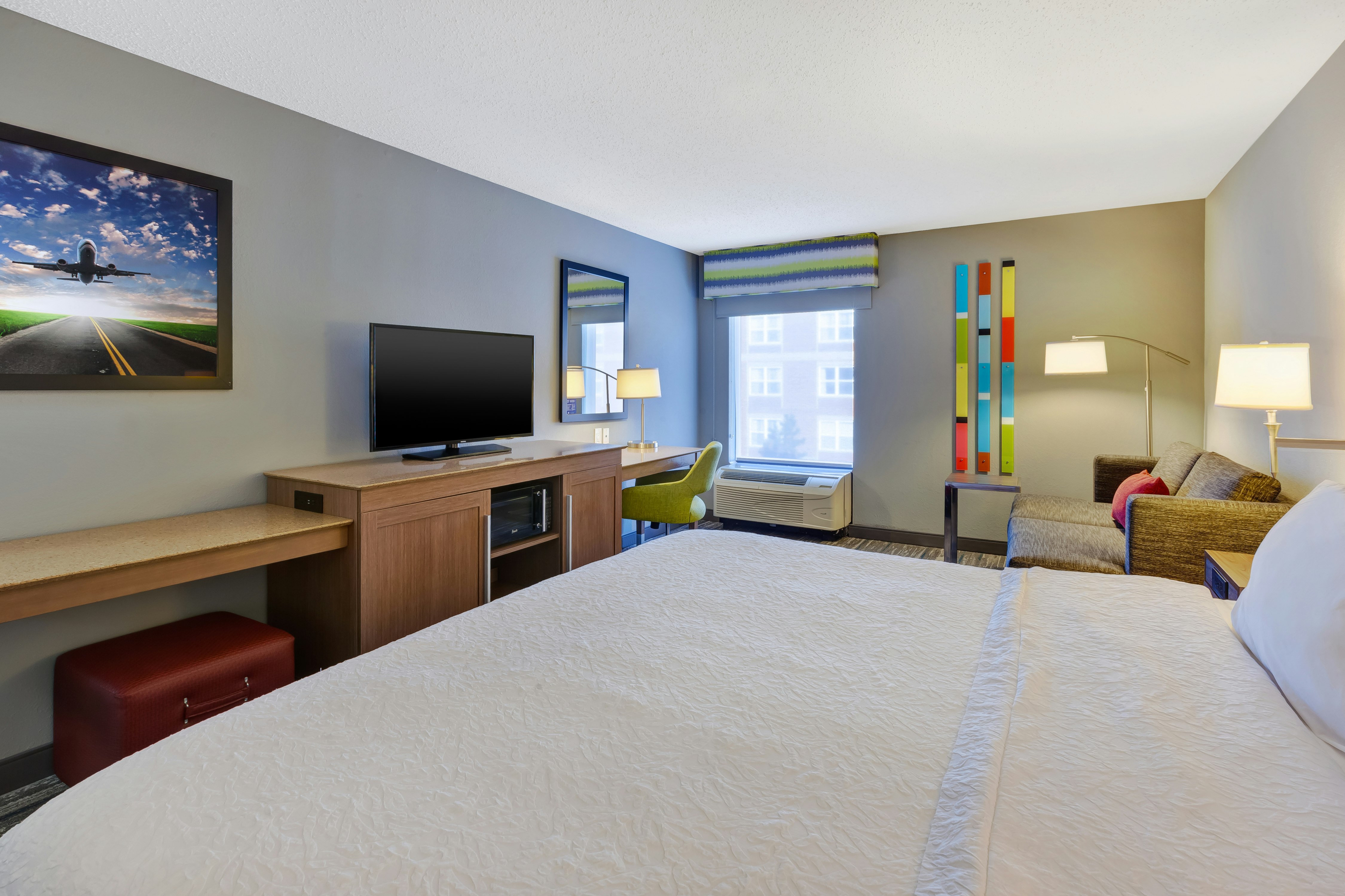 Study, King Bed