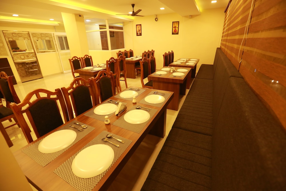 The Crescent Suites 23/33