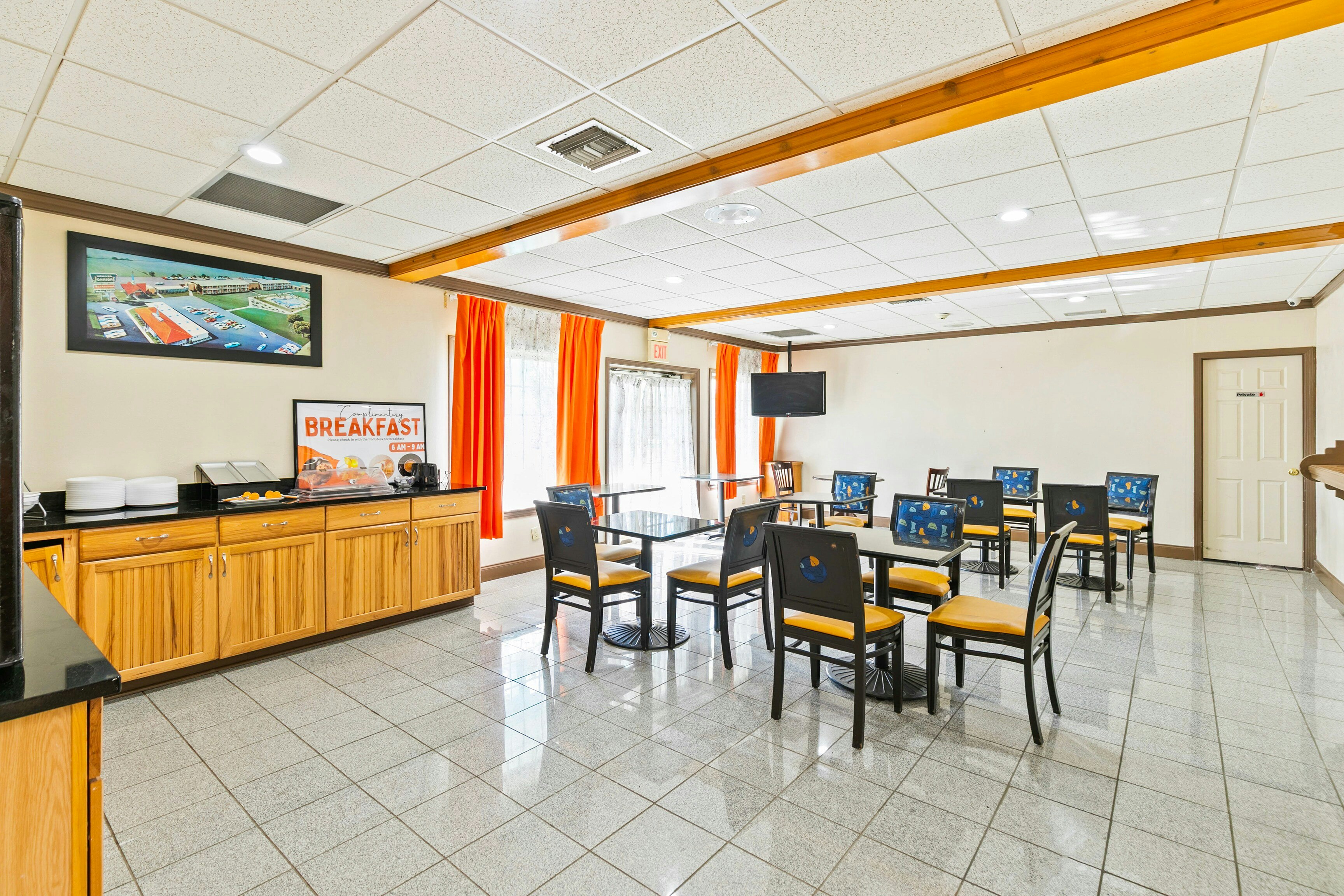 Moonlight Inn Hotel O Hattiesburg, MS 38/54