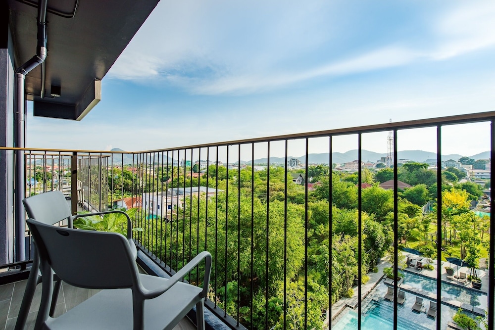 Seamira House Hua Hin 45/50