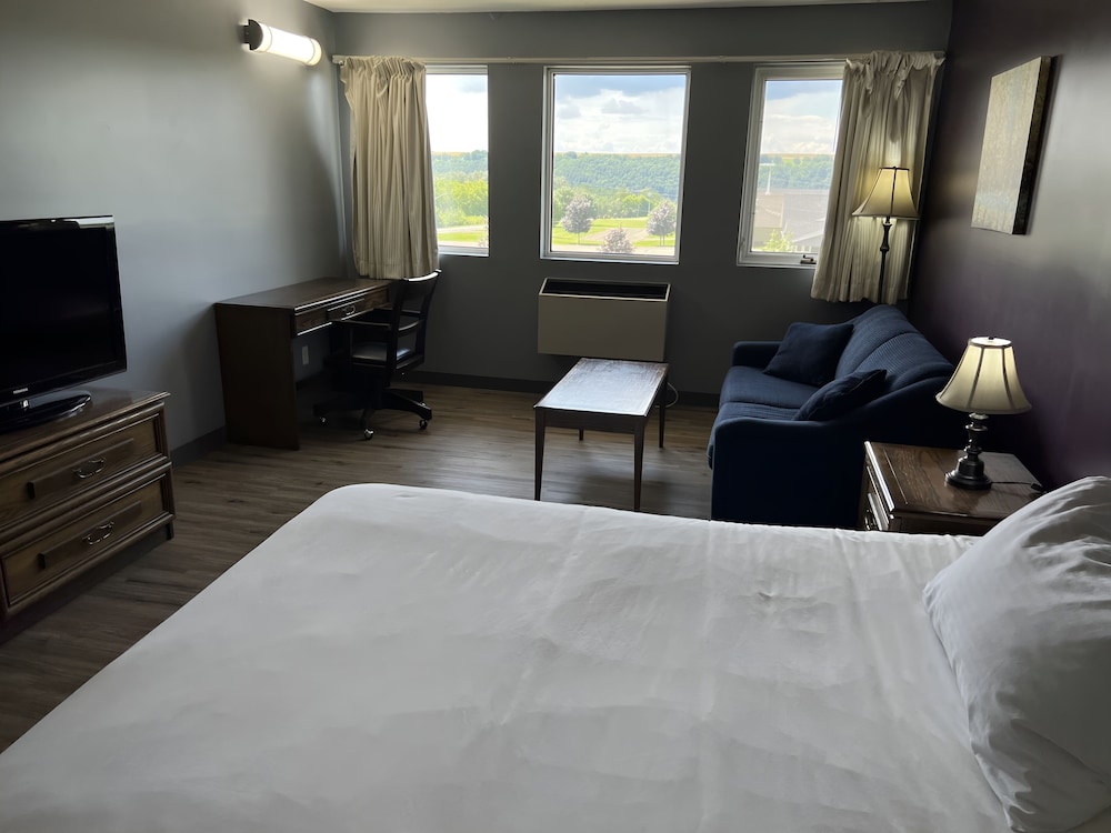 Ramada by Wyndham Florenceville 20/49