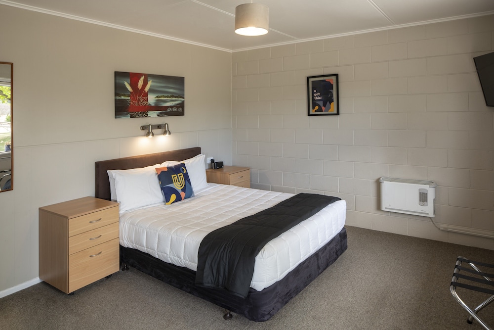 U Studios Masterton, SureStay Collection by Best Western 16/49