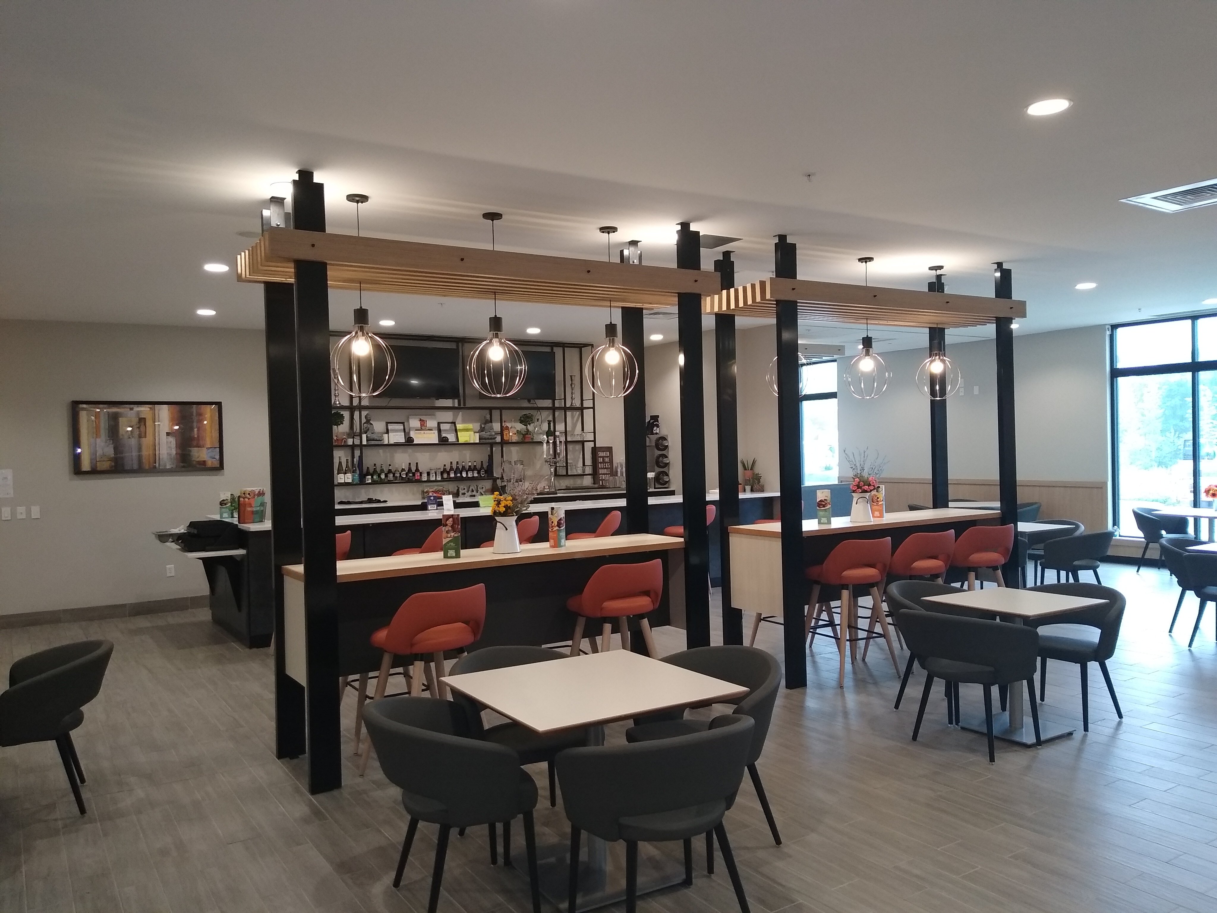 Holiday Inn Kansas City - Northeast 37/55